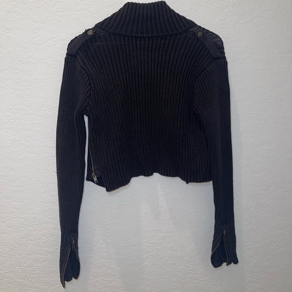 Black Ribbed Knit Jacket - Picture 5 of 6